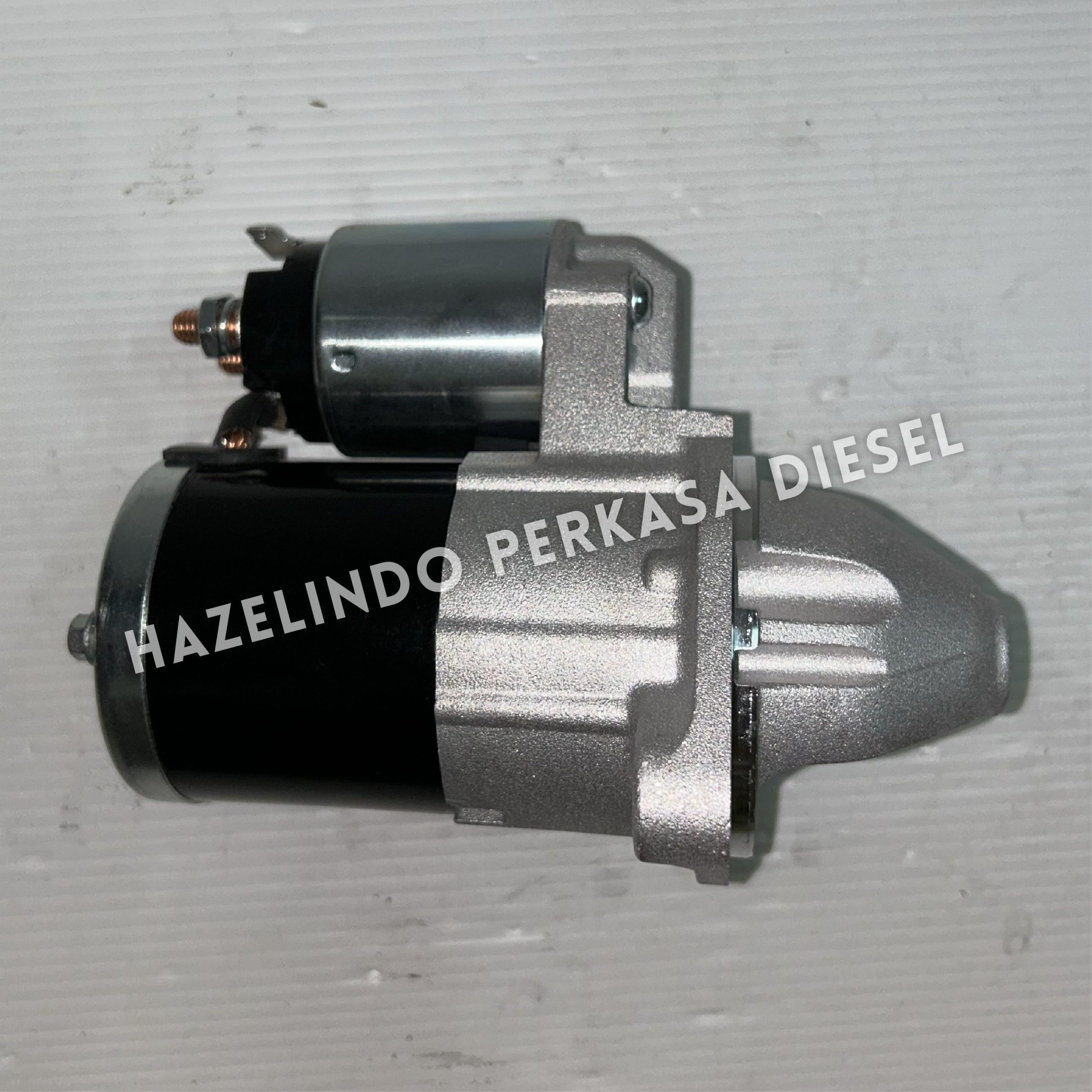 STARTER M00TD1771 18508620 12V 10T NEW HOLLAND